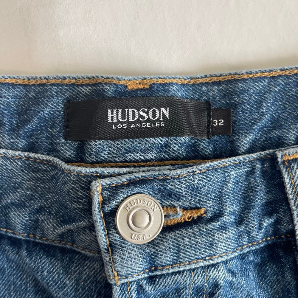 Hudson Lori Short Cutoff Denim High Rise Button Fly Medium Wash - Size 32 - Picture 4 of 6